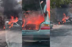 Carro de vendedor de frutas fica totalmente destruído após pegar fogo em Teresina (Foto: Reprodução)