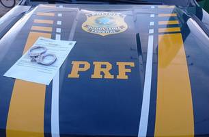 Líder de facção criminosa no Maranhão é preso pela PRF em Piripiri (PI) (Foto: Reprodução) Líder de facção criminosa no Maranhão é preso pela PRF em Piripiri (PI) (Foto: Reprodução)