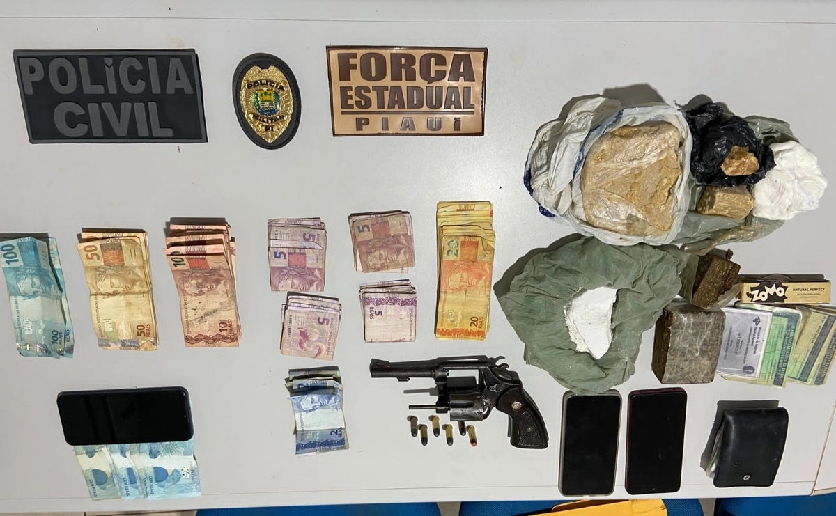 Material apreendido pela polícia