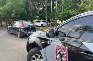 Rone resgata motorista de aplicativo mantida refém dentro de veículo após assalto em Teresina (Foto: Reprodução) Rone resgata motorista de aplicativo mantida refém dentro de veículo após assalto em Teresina (Foto: Reprodução)