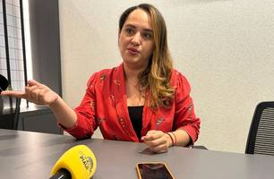 Advogada Nathália Quirino explica sobre Nova Lei de Licitações e seus impactos (Foto: Aric Leite/Conecta Piauí) Advogada Nathália Quirino explica sobre Nova Lei de Licitações e seus impactos (Foto: Aric Leite/Conecta Piauí)