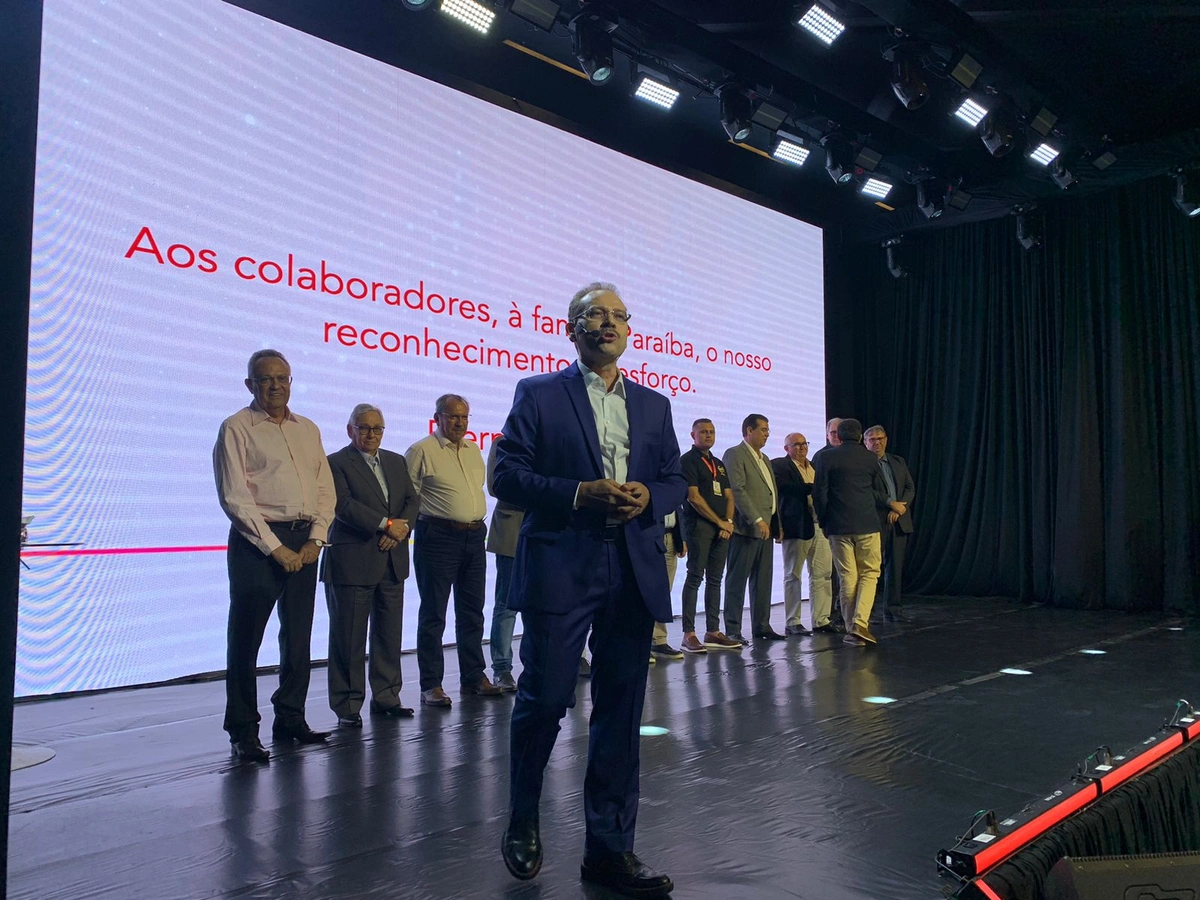 Armazém Paraíba celebra 65 anos em comemoração com profissionais da comunicação