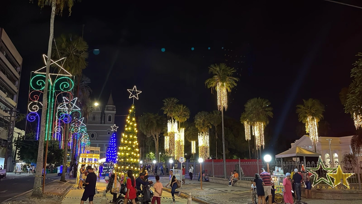 Decoração natalina no Palácio de Karnak é lançada em evento prestigiado