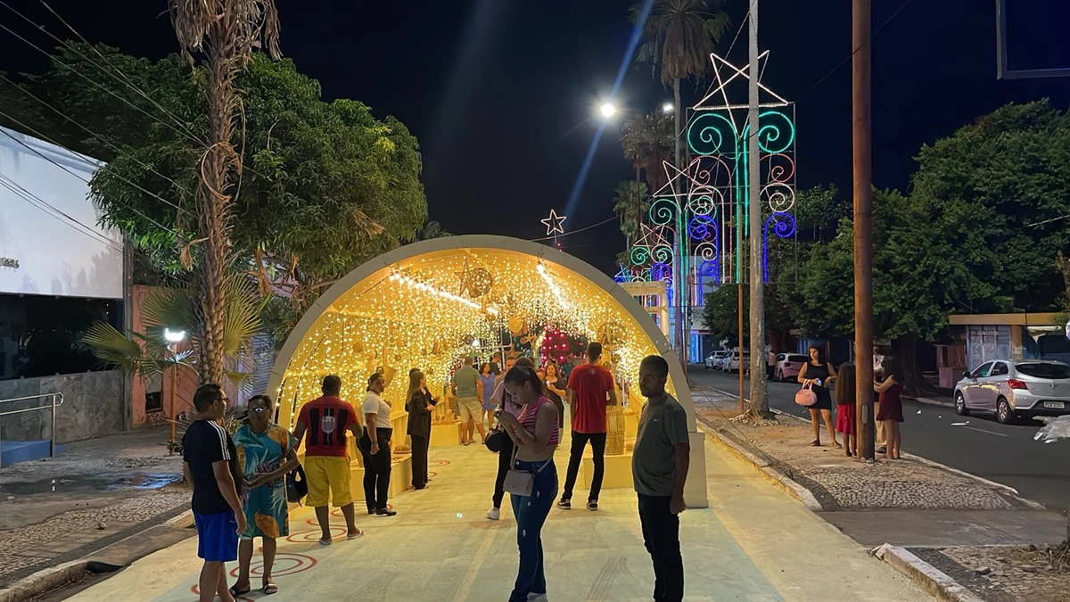 Decoração natalina no Palácio de Karnak é lançada em evento prestigiado