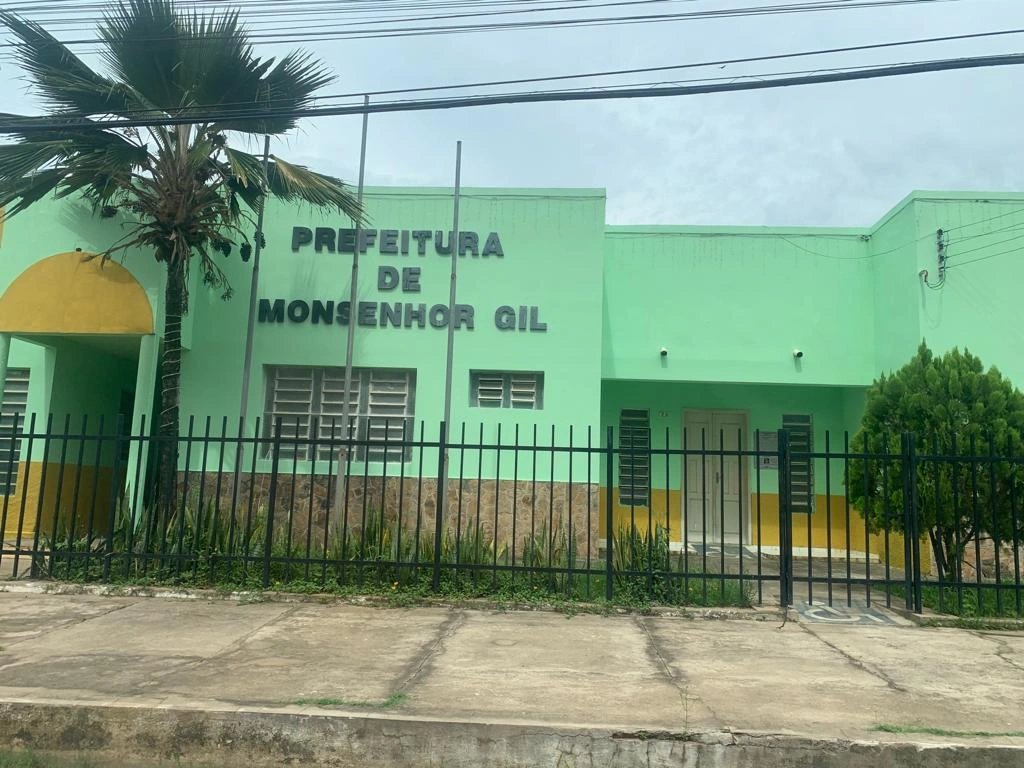 Prefeitura de Monsenhor Gil tem energia cortada por falta de pagamento