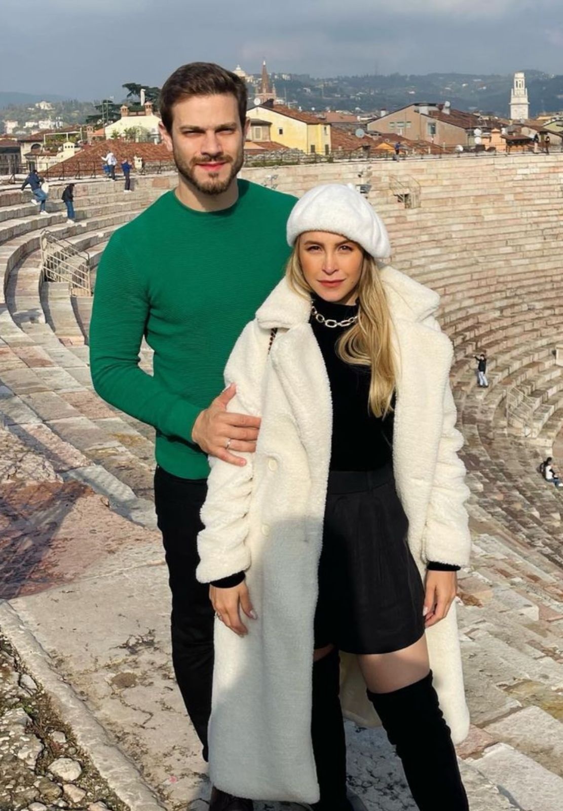 Carla Diaz e Felipe Becari
