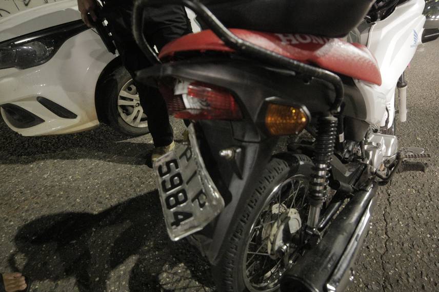 PM apreende dezenas de motos em operação para proibir 'rolezinhos' na Estaiada