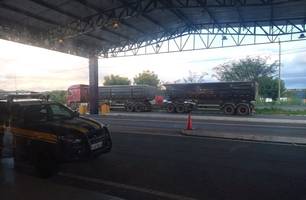 PRF flagra caminhão com mais de 15 toneladas de excesso de peso - Foto: Divulgação/PRF (Foto: PRF) PRF flagra caminhão com mais de 15 toneladas de excesso de peso - Foto: Divulgação/PRF (Foto: PRF)