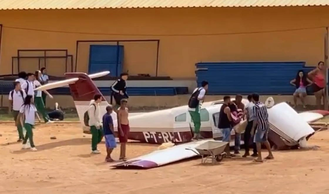 Avião que caiu em Teresina