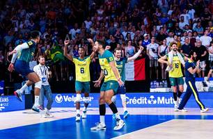 Brasil comemora vitória contra a França na Liga das Nações de vôlei 2023 (Foto: FIVB) Brasil comemora vitória contra a França na Liga das Nações de vôlei 2023 (Foto: FIVB)