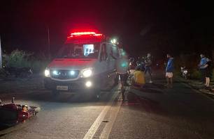 Homem fica em estado grave após acidente com motocicleta (Foto: Reprodução/ Redes Sociais) Homem fica em estado grave após acidente com motocicleta (Foto: Reprodução/ Redes Sociais)