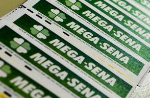 Mega-Sena não tem ganhadores e prêmio acumula (Foto: Marcello Casal Jr/ Agência Brasil) Mega-Sena não tem ganhadores e prêmio acumula (Foto: Marcello Casal Jr/ Agência Brasil)