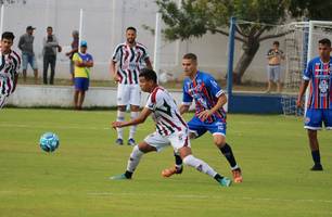 Volante Maurício, do Fluminense-PI (Foto: Reprodução/ Twitter) Volante Maurício, do Fluminense-PI (Foto: Reprodução/ Twitter)