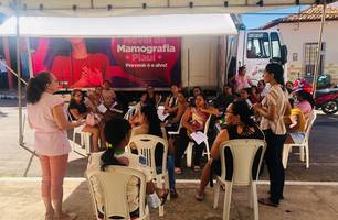 Caminhões da Mamografia Móvel do Piauí (Foto: Ccom) Caminhões da Mamografia Móvel do Piauí (Foto: Ccom)