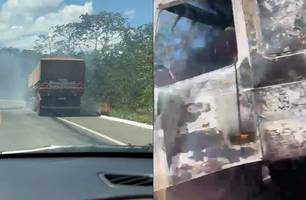 Carreta pega fogo na BR-343 entre Teresina e Altos (Foto: Reprodução/ Redes Sociais) Carreta pega fogo na BR-343 entre Teresina e Altos (Foto: Reprodução/ Redes Sociais)