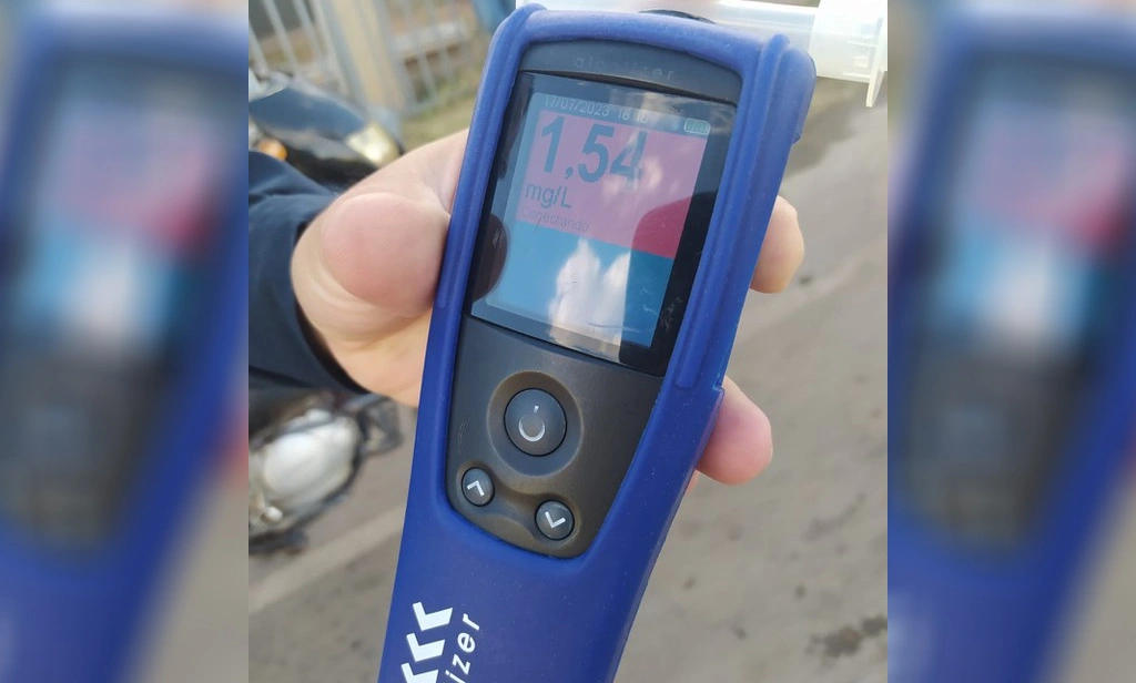 Homem preso por embriaguez ao volante