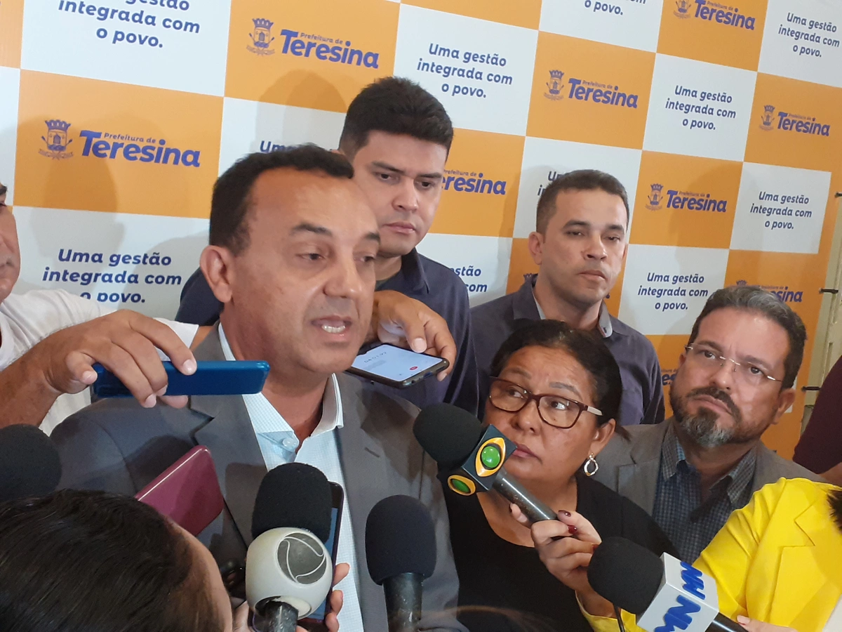 O secretário de Educação do Município, Nouga Cardoso