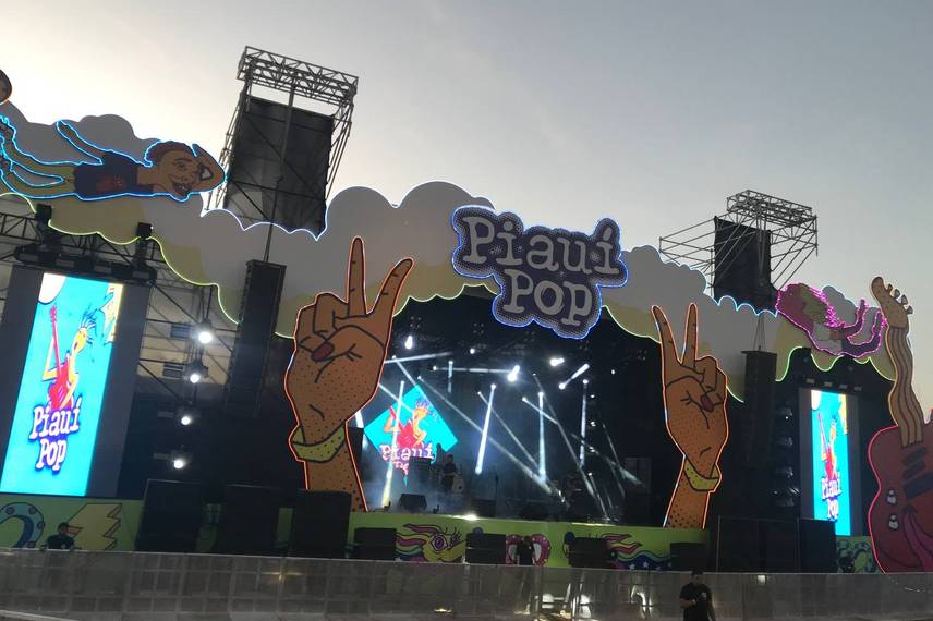 Piauí Pop / Estádio Albertão Piauí Pop / Estádio Albertão