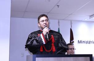 Procurador-Geral de Justiça do Piauí, Cleandro Alves de Moura, eleito para o biênio 2023/2025 (Foto: Stefanny Sales / Conecta Piauí) Procurador-Geral de Justiça do Piauí, Cleandro Alves de Moura, eleito para o biênio 2023/2025 (Foto: Stefanny Sales / Conecta Piauí)