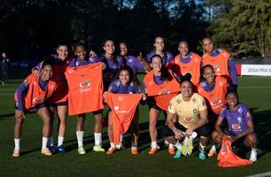 seleção brasileira feminina (Foto: Reprodução/Twitter) seleção brasileira feminina (Foto: Reprodução/Twitter)
