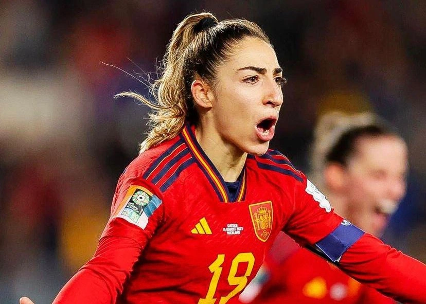 Autora do gol da Espanha, Olga Carmona perdeu o pai e só soube depois da final da Copa