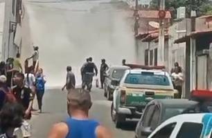 Colégio Avançado é atingido por incêndio (Foto: Reprodução/Rede Social) Colégio Avançado é atingido por incêndio (Foto: Reprodução/Rede Social)