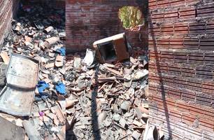 Família pede ajuda após curto-circuito causar incêndio e destruir casa no Piauí (Foto: Divulgação) Família pede ajuda após curto-circuito causar incêndio e destruir casa no Piauí (Foto: Divulgação)