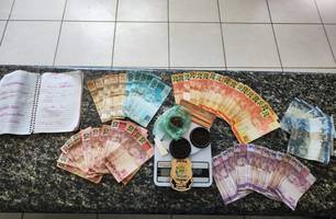 Homem é preso por tráfico de drogas no Piauí (Foto: Divulgação/ PC-PI) Homem é preso por tráfico de drogas no Piauí (Foto: Divulgação/ PC-PI)