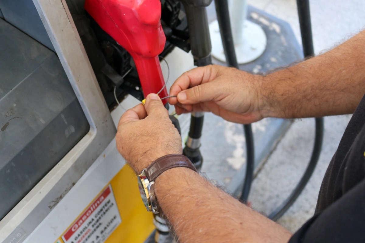 Interdição de bombas em postos de combustíveis
