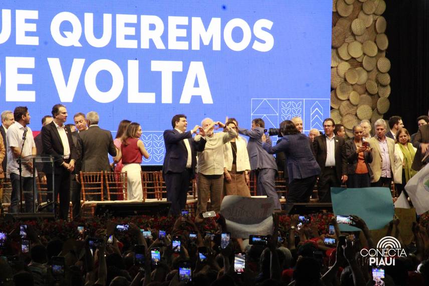 Lula visita Teresina para lançar programa Brasil sem Fome no Piauí Lula visita Teresina para lançar programa Brasil sem Fome no Piauí