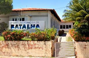 Prefeitura de Batalha (Foto: Reprodução) Prefeitura de Batalha (Foto: Reprodução)