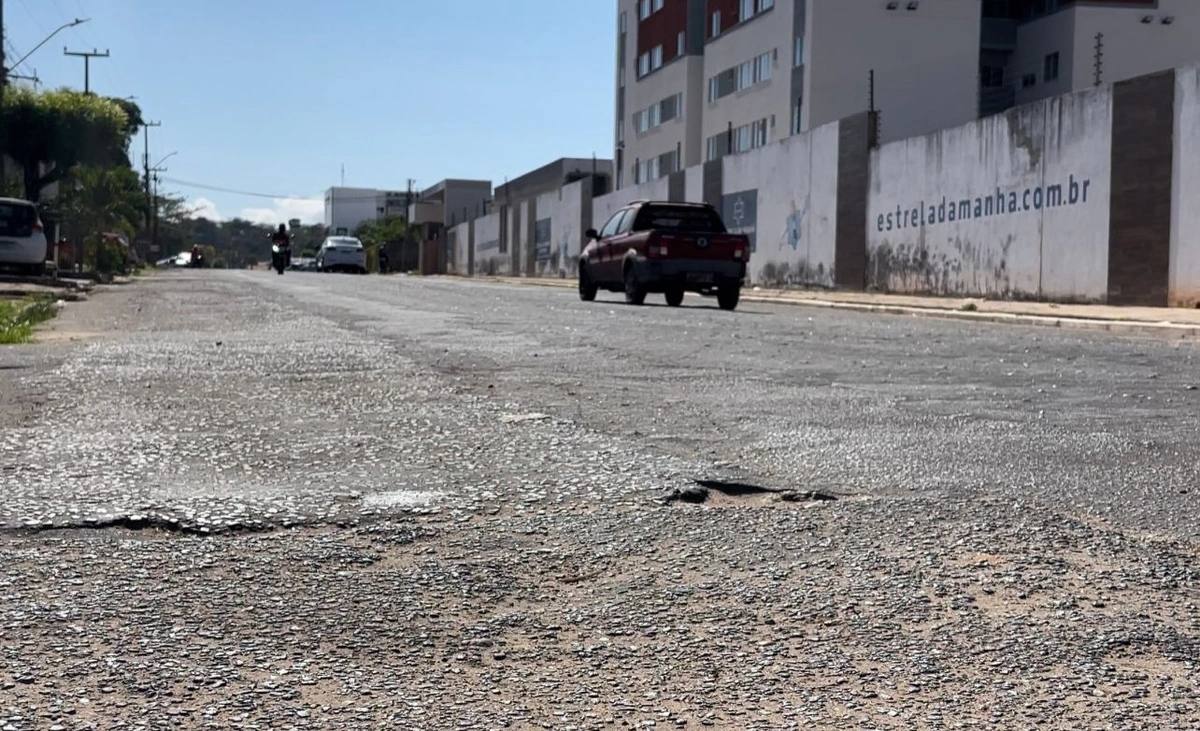 Rua no bairro Primavera