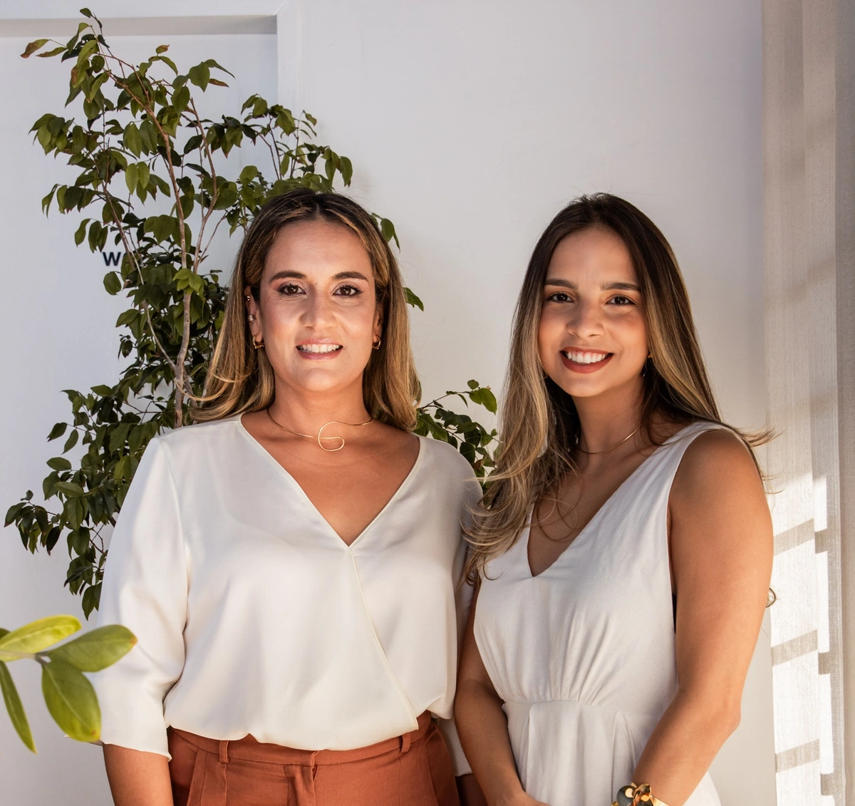 Arquiteta e designer de eventos Andressa Januário e a design de interiores Lílian Lopes