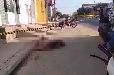 Corpo é encontrado na avenida principal do bairro Parque Vitória