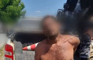 Polícia prende usuário de drogas que atacou próprio tio com faca (Foto: Reprodução) Polícia prende usuário de drogas que atacou próprio tio com faca (Foto: Reprodução)