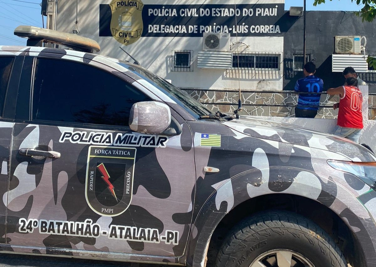 Viatura da Polícia Militar de Luís Correia