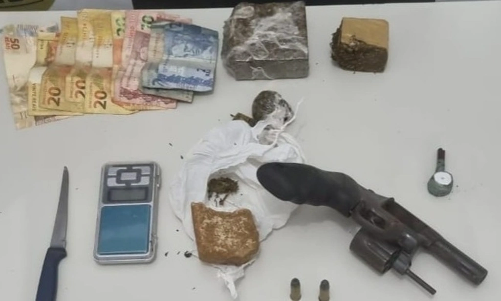 Material apreendido pela polícia