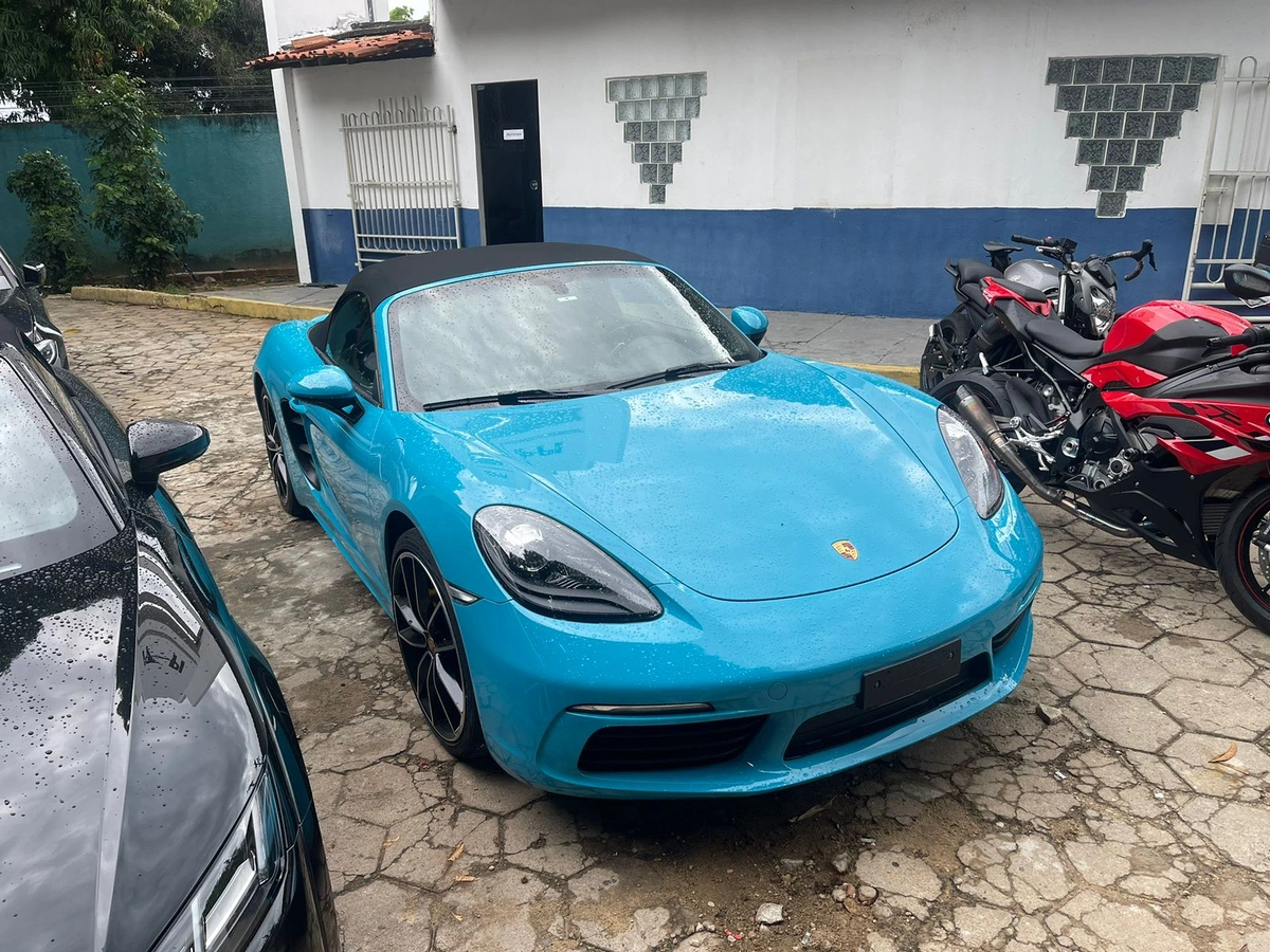 Veículos apreendidos na Operação "Jogo Sujo"