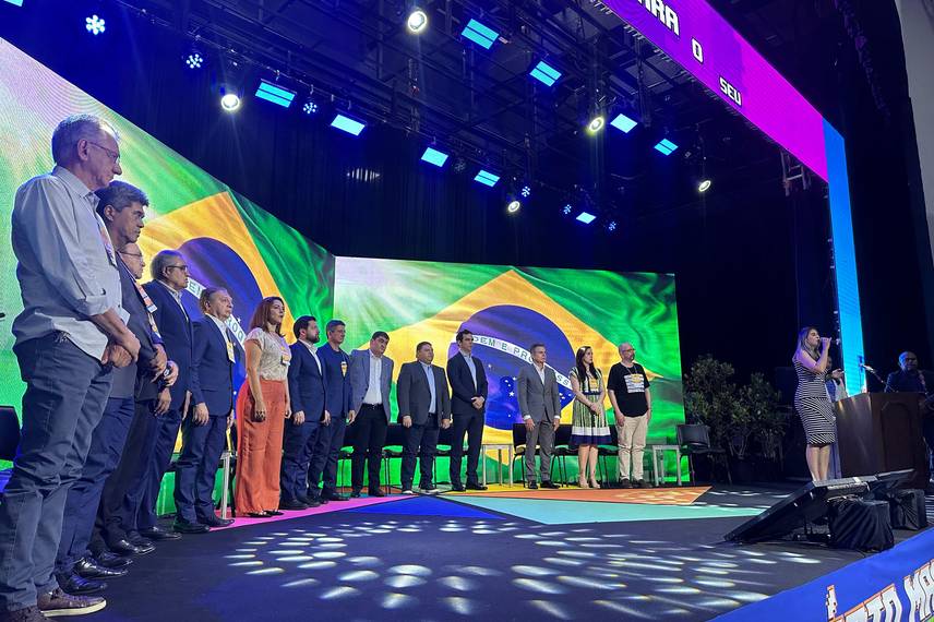 Abertura da XI Feira de Negócios Sebrae movimenta grande público em Teresina Abertura da XI Feira de Negócios Sebrae movimenta grande público em Teresina