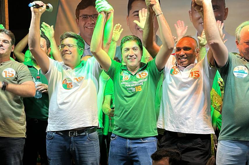 Em Massapê do Piauí, Dr. Wilton realiza grande evento ao lado de Rafael Fonteles Em Massapê do Piauí, Dr. Wilton realiza grande evento ao lado de Rafael Fonteles