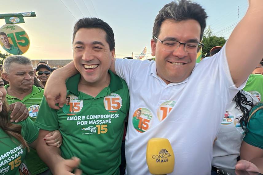 Em Massapê do Piauí, Dr. Wilton realiza grande evento ao lado de Rafael Fonteles Em Massapê do Piauí, Dr. Wilton realiza grande evento ao lado de Rafael Fonteles