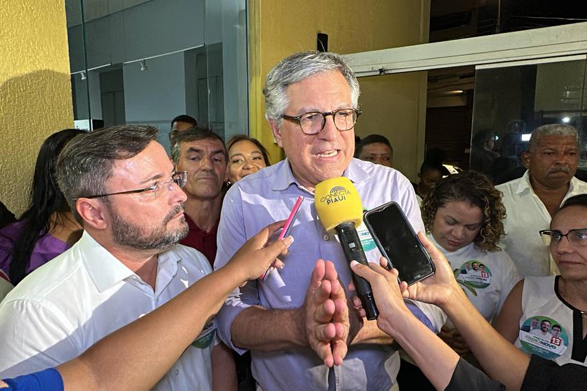 Fábio Novo realiza grande encontro com Ministro Alexandre Padilha em Teresina Fábio Novo realiza grande encontro com Ministro Alexandre Padilha em Teresina