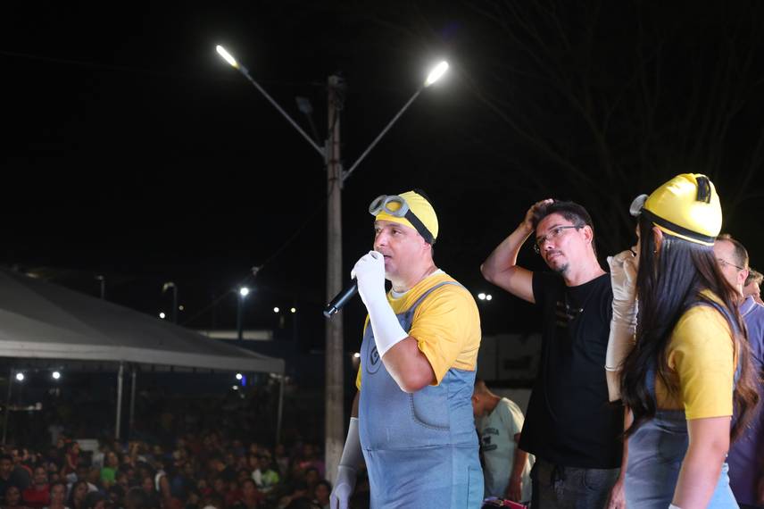 Festa das Crianças em Demerval Lobão é marcada por alegria e prêmios Festa das Crianças em Demerval Lobão é marcada por alegria e prêmios