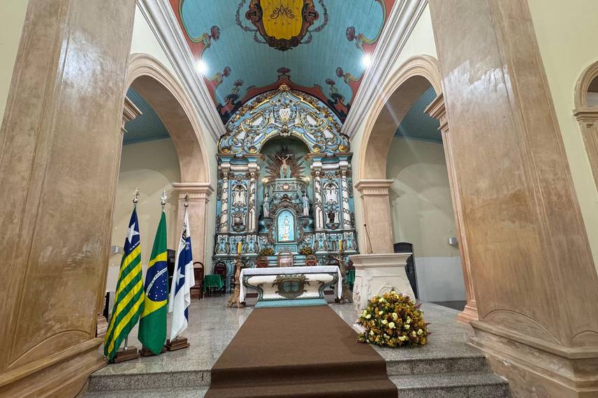 Governador participa de solenidades e inaugura Escola do Mar no litoral do Piauí Governador participa de solenidades e inaugura Escola do Mar no litoral do Piauí