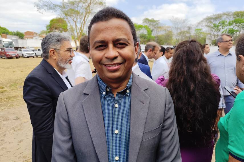 Governo do Piauí faz parceria com os Correios Governo do Piauí faz parceria com os Correios