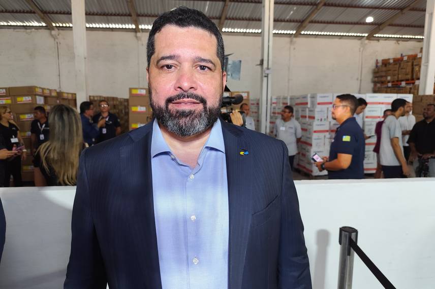 Governo do Piauí faz parceria com os Correios Governo do Piauí faz parceria com os Correios