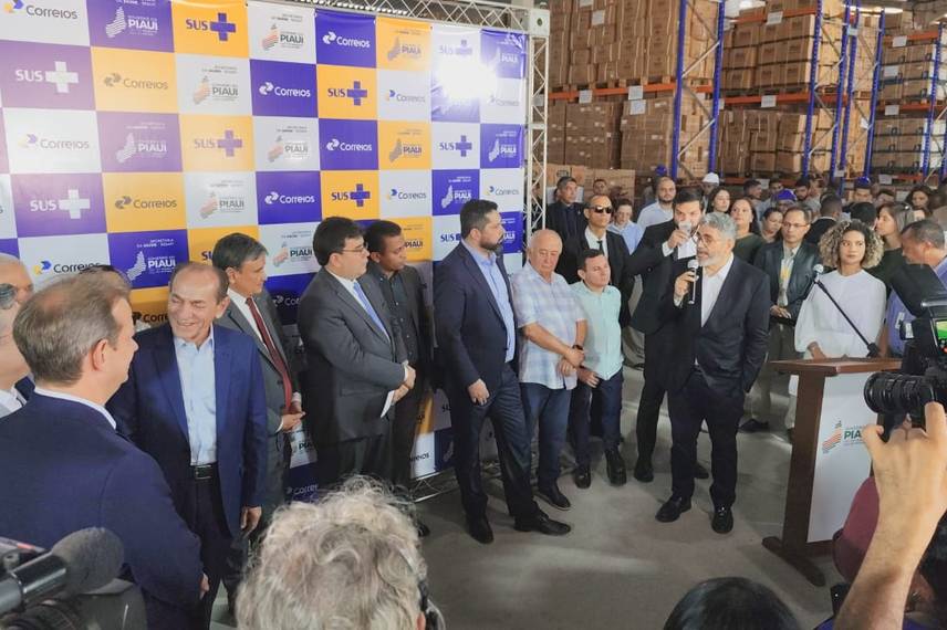 Governo do Piauí faz parceria com os Correios Governo do Piauí faz parceria com os Correios