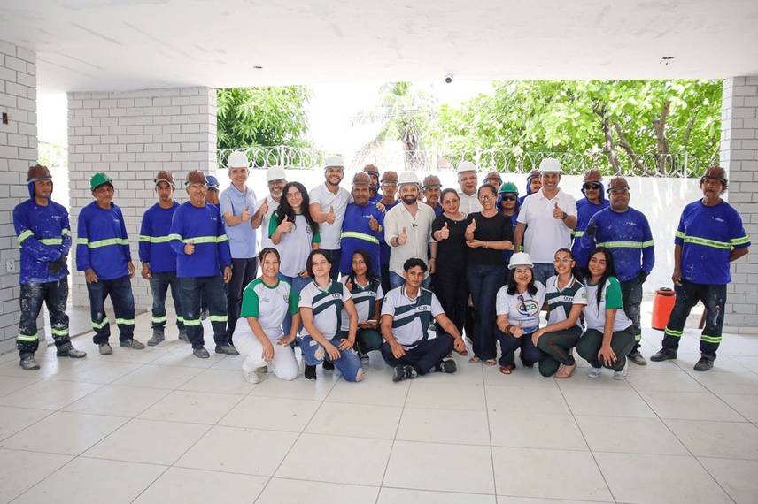 Governo investe mais de R$ 25 milhões em obras nas escolas estudais de Parnaíba Governo investe mais de R$ 25 milhões em obras nas escolas estudais de Parnaíba