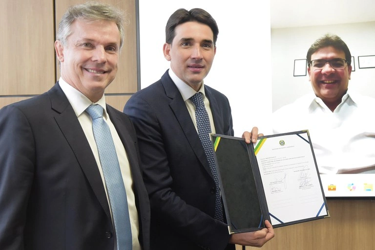 Ministro de Portos e Aeroportos - Silvio Costa Filho