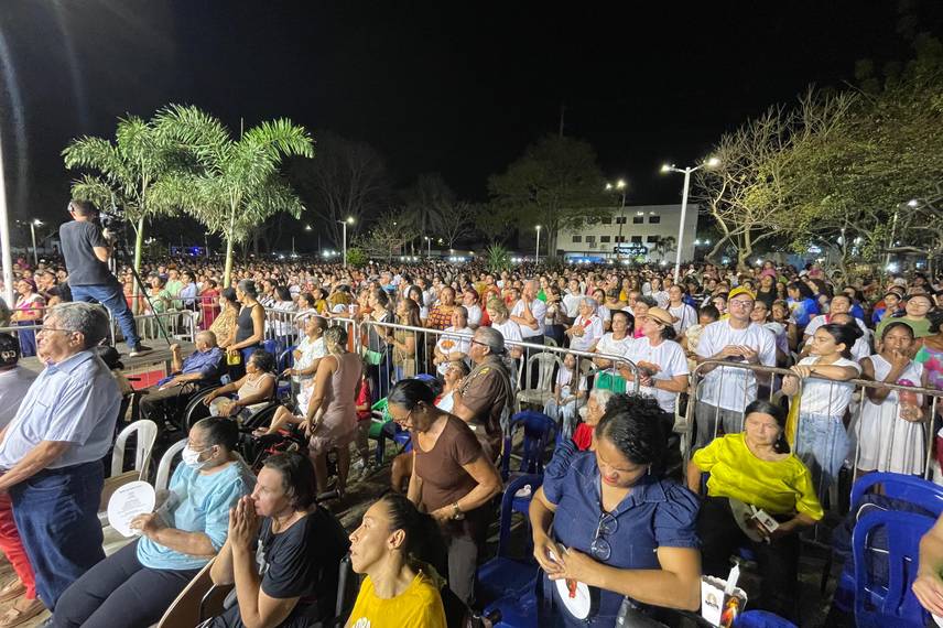 Missa da Misericórdia: 15 Anos Iluminando vidas em Teresina Missa da Misericórdia: 15 Anos Iluminando vidas em Teresina